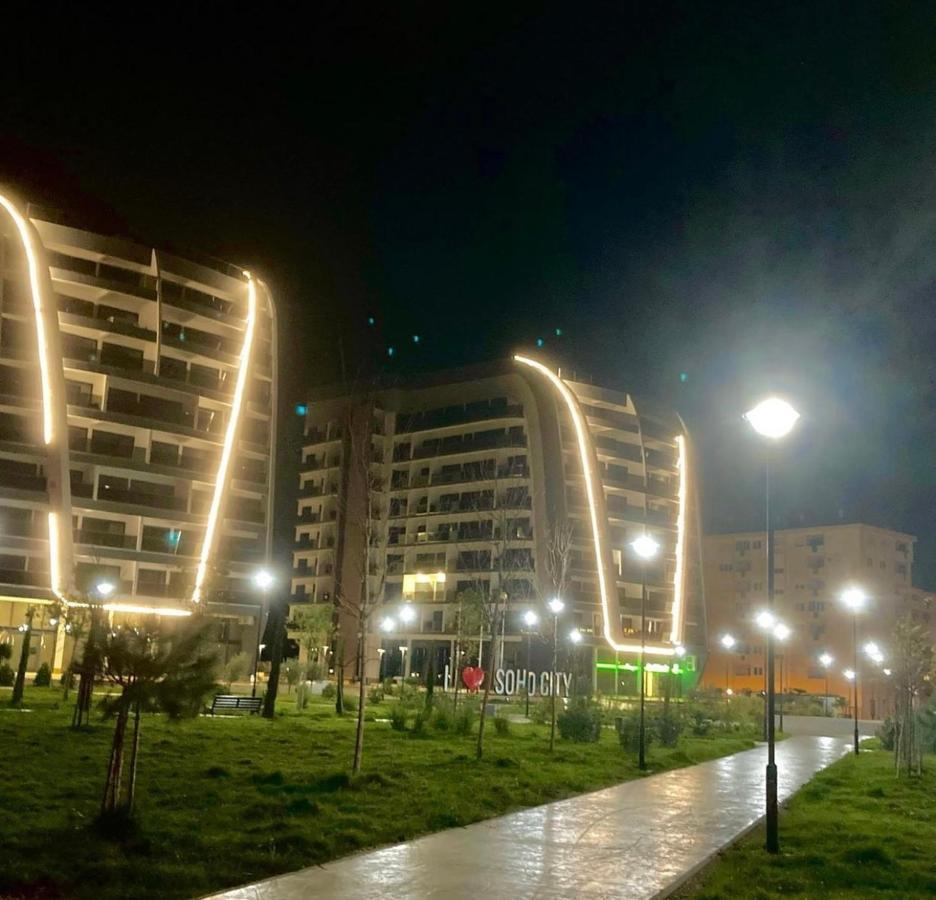 Suncoast Suites Бар Экстерьер фото